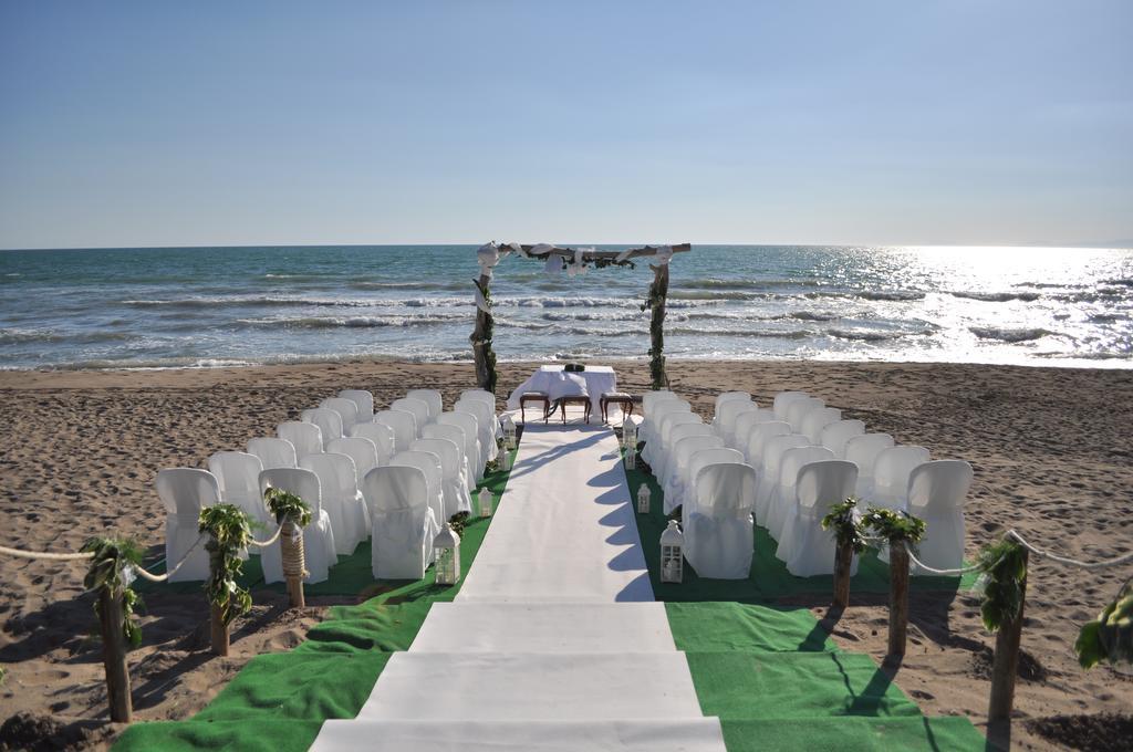 Camping Villaggio Paestum Foce del Sele Exterior photo